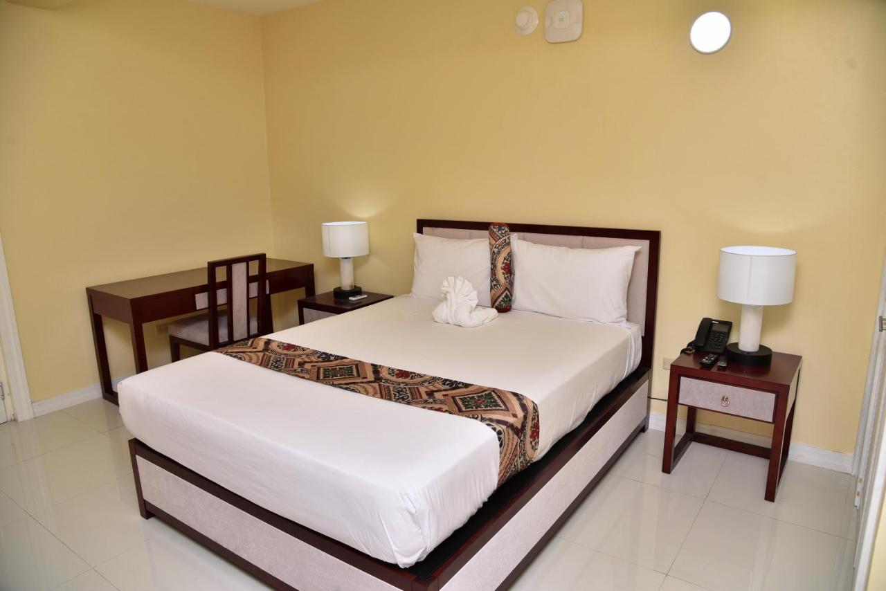 Hotel Grand A View Montego Bay Dış mekan fotoğraf