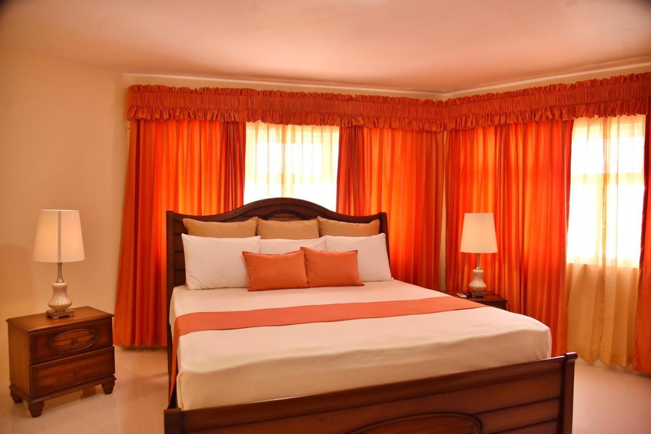 Hotel Grand A View Montego Bay Dış mekan fotoğraf