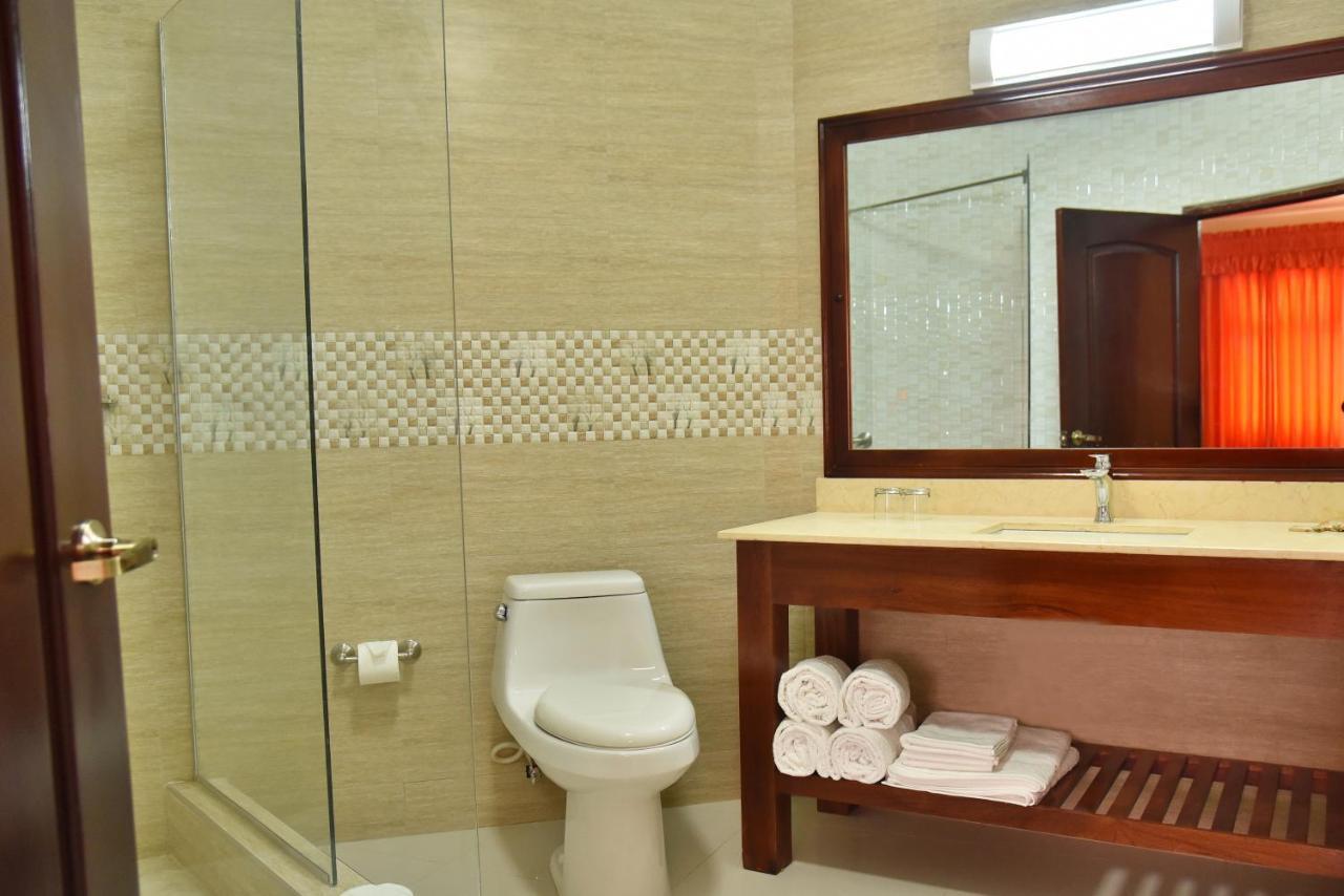 Hotel Grand A View Montego Bay Dış mekan fotoğraf